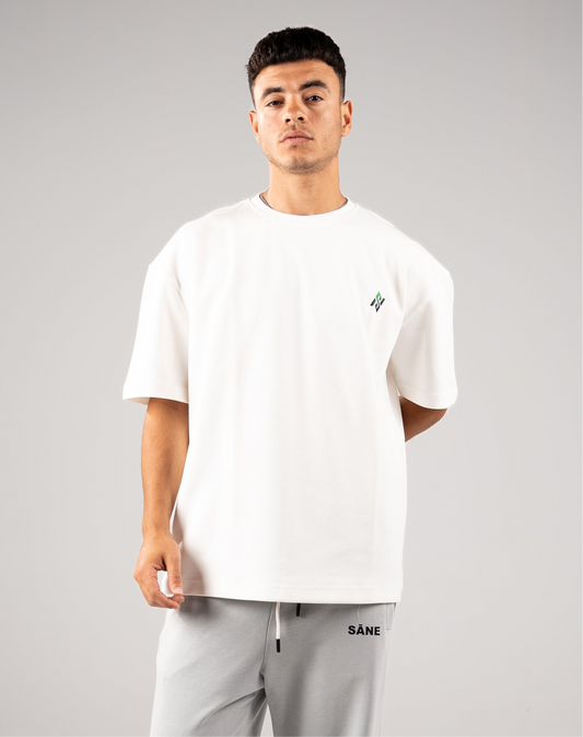 PREMIUM WHITE SĀNE OVERSIZE T-SHIRT