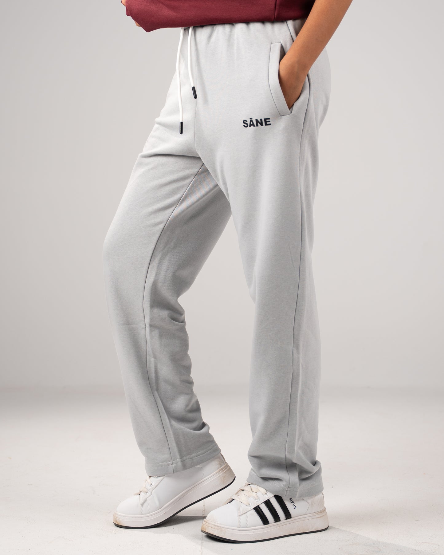 LIGHT GRAY SĀNE SWEATPANTS