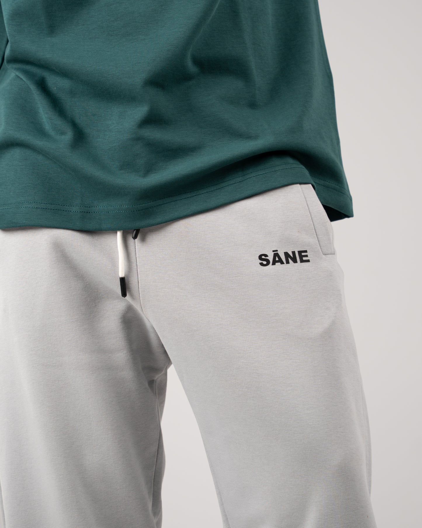 LIGHT GRAY SĀNE SWEATPANTS